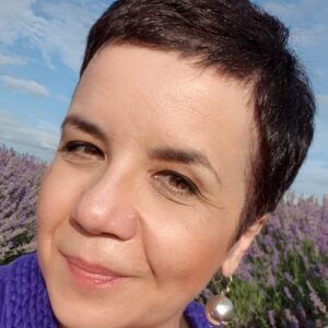 Usui/Holy Fire/Karuna Reiki Master Teacher Francesca Cecchini