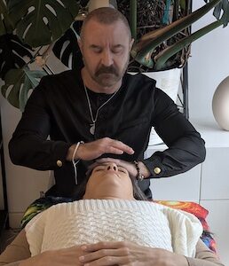 Reiki for Renewal – Powerful, personalised energy healing to restore & rebalance | London SE11 5AB